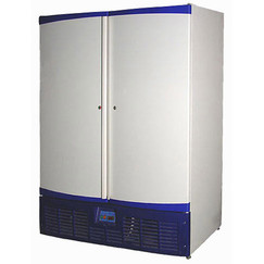 Холодильный шкаф с глухими дверьми R1400: фото